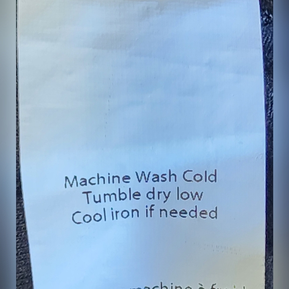 Fabletics Women's McKinney Sleeveless Top, Black/Silver Tee, Size Small,… - Picture 12 of 12